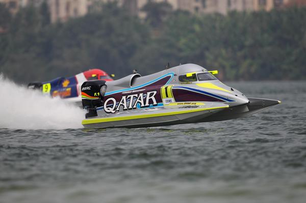 LordPerkins's tweet photo. @QMSF_Qatar Alex #Carella claims third successive #UIM #F1H20 win in #Liuzhou to extend series lead to 25pts. #QMSF http://t.co/XmVOFf9Anp