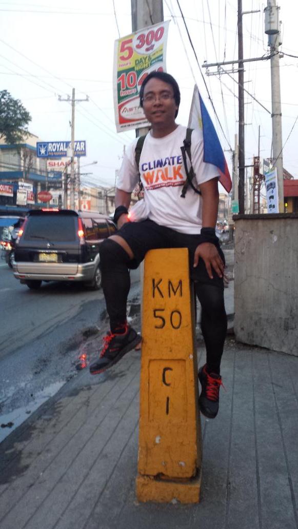 tomasleonor30's tweet photo. @YebSano at calamba city, laguna. #ClimateWalkNow http://t.co/UkKErM3sGN