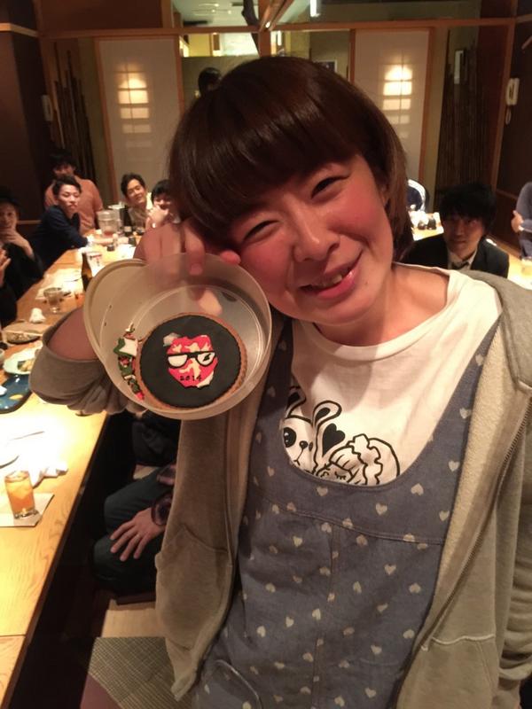 カンニング竹山 ロリータ族はlive放送禁止のトレードマークのお菓子を作ってくれていた 多分お菓子だったと思うが Http T Co X5hkuo97lq