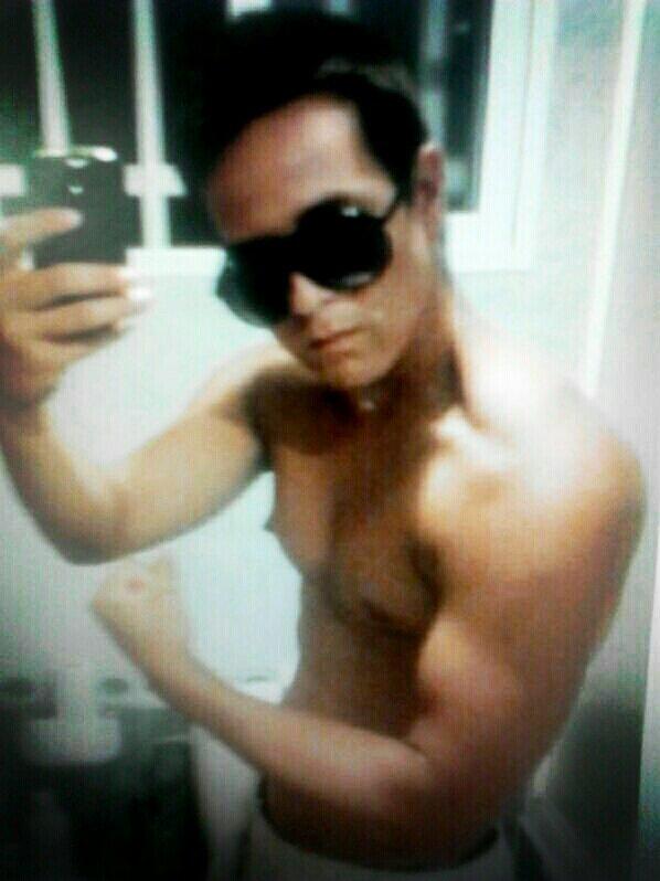 Hoy es el cumpleaños d nuestro gran compañero Alejandro'El Italiano'Nicola. Felicidades machote!Besos allá dnde estés