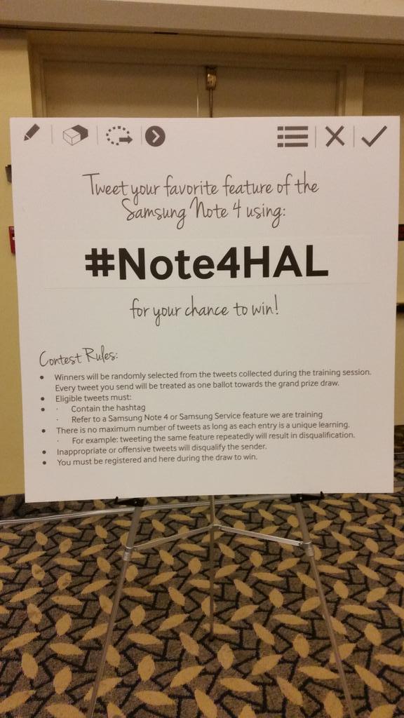 KellyKleahey77's tweet image. #Note4Hal Love the feel of the note 4!
