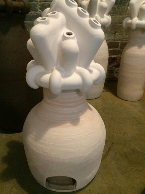 social_label_'s tweet image. 7 handgedraaide unica's v #Oswin #Artenzo met keramische kroon #RoderickVos #slowdesign @Claire_Vos worden vastgelegd