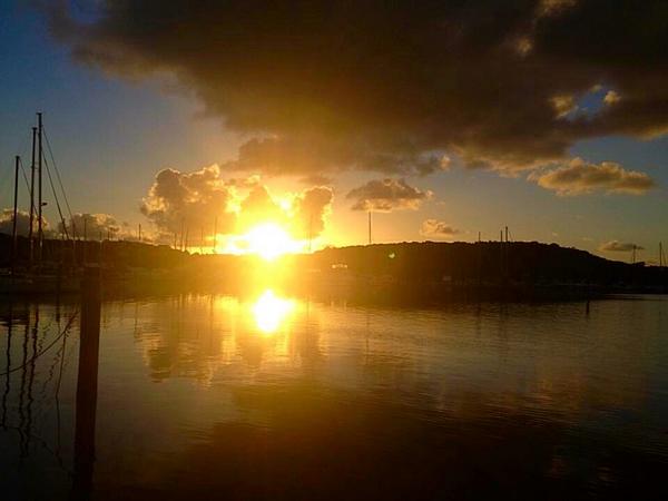 VICharters's tweet image. How would you like to see this first thing in the morning? #boating #bvi