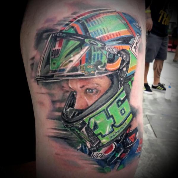 Gamle tider reb Revival Paul Owen on Twitter: "Valentino rossi thigh tattoo done @barcelonatattoo this weekend. #valentinorossi #motogp #yamaha #AGV @ValeYellow46 http://t.co/IDjzyY6s6I" / Twitter Gamle tider reb Revival Paul Owen on Twitter: "Valentino rossi thigh tattoo done @barcelonatattoo this weekend. #valentinorossi #motogp #yamaha #AGV @ValeYellow46 http://t.co/IDjzyY6s6I" / Twitter