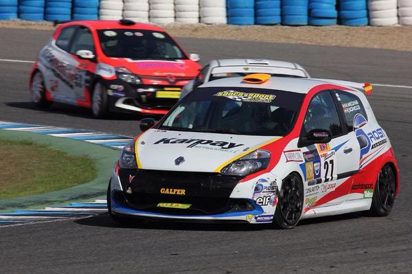 RaulSomozaTeam's tweet photo. Balance positivo del Meeting de Jerez. P3 de clase y P3 de la Challenger Galfer #CER @VLineOrg http://t.co/gBeZbWZTEK