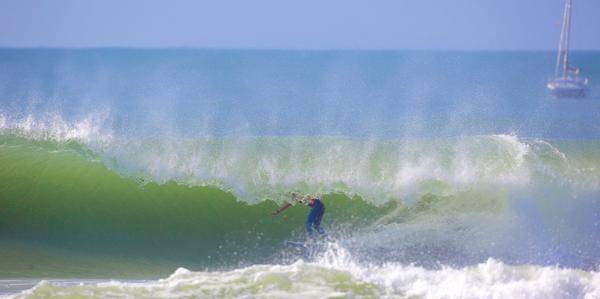 WSL_QS's tweet photo. Get excited people, the #CascaisBillabongPro Starts Tomorrow ! More info: http://t.co/Mnvy9pjWy1 http://t.co/F6n0OOB7Vn