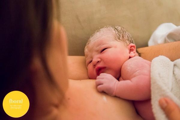 FordGirl027's tweet photo. Loved having both my births with @ontariomidwives 1hospital 1home. #normalisebirth #MidwifeMondays#BORNbyCallaEvans http://t.co/ZXaeCx3HFT