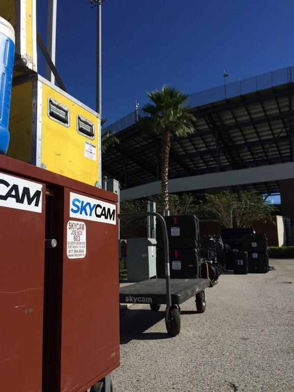 UCF_Football's tweet photo. Skycam is back at Bright House for ESPN's coverage of #BYUvsUCF Thursday #Uplus2 http://t.co/J5sT1OH9Oq