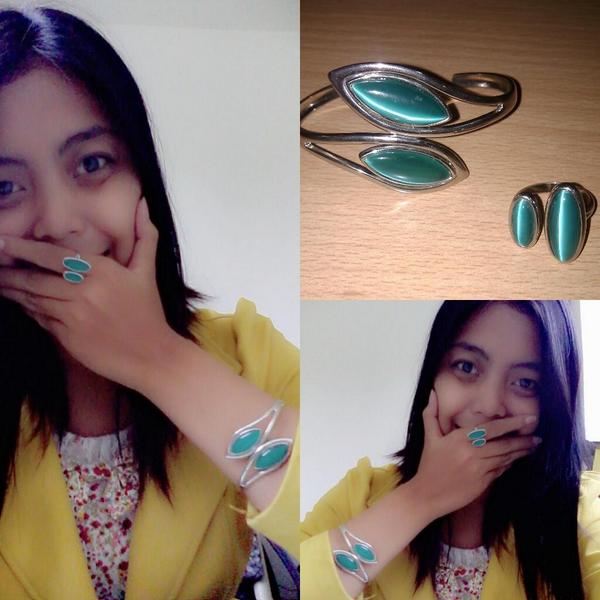 indah_1903's tweet photo. My Tosca http://t.co/CA0YomzdbW