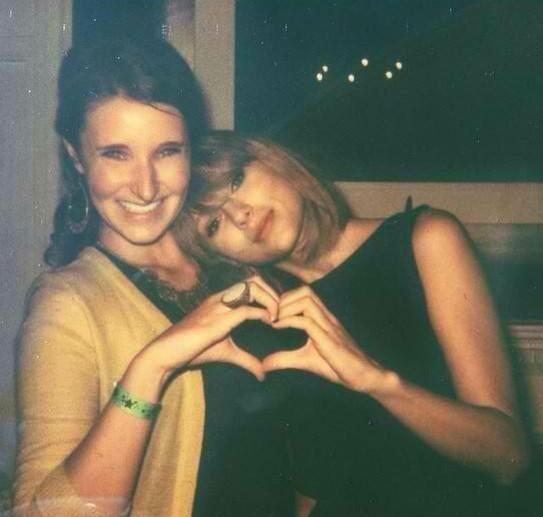 1989SSessions's tweet photo. #1989SecretSessions NASHVILLE http://t.co/d27rbym5C8