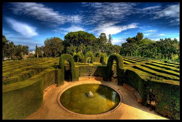 roomsby's tweet photo. 7 of  #Barcelona the best kept secrets from @TheCultureist http://t.co/euYABOiDY3 @barcelona_cat @BarcelonaTurism http://t.co/wYyMaoQVNC