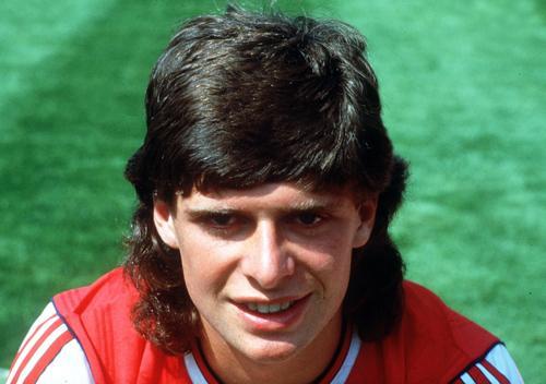 Happy 48th birthday to Niall Quinn. 
