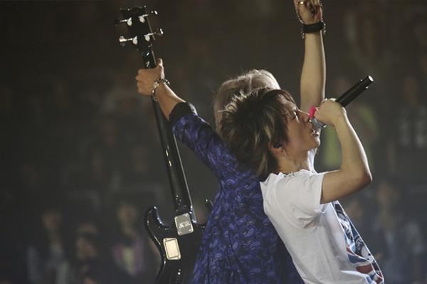 SuG_Official_39's tweet image. 【レポ掲載】ビルボードジャパンにて「VersuS 極彩SuG vs 極悪SuG」のレポートが掲載されました！

billboard-japan.com/d_news/detail/…

#SuG #ビルボードジャパン #編集長の平賀氏は蕎麦ばっかり食べてる。