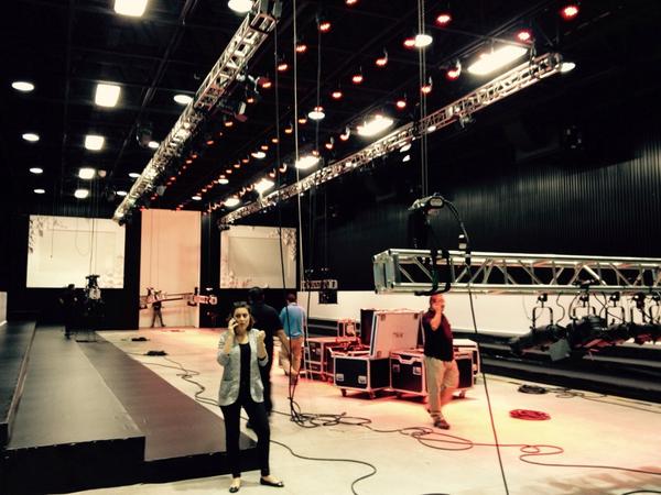 PSAV_EXPOGDL's tweet photo. Mañana inicia @FashionMinerva en #Desfilia con la producción audiovisual de @PSAV_EXPOGDL #MF2014 #Moda http://t.co/RV8GpiqSkU