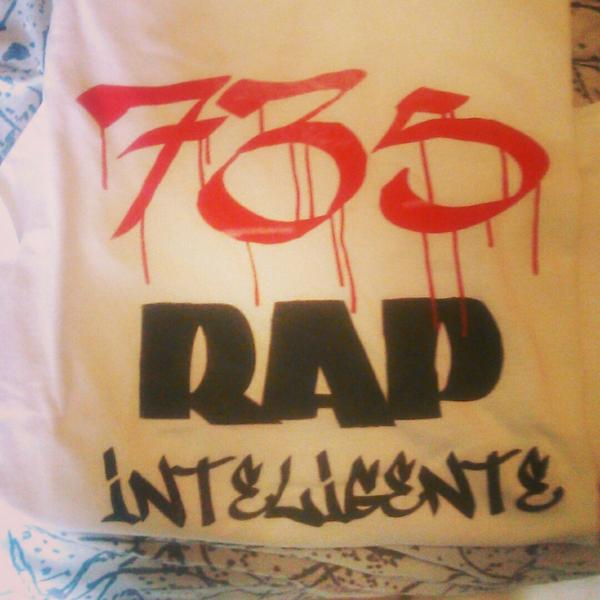 UNDERLACK's tweet photo. 735 es mi Zona wey http://t.co/n6aqLhAfXI