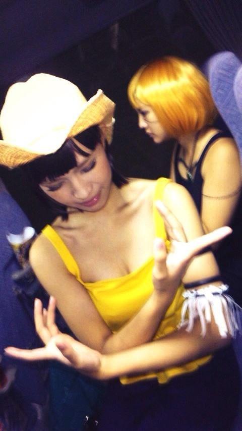 廣橋花恋 Denden0904 今日で1年9ヶ月ですね はや これからもよろー 暇人はワンピースの再放送でも見ましょう 百花繚乱 シエンフルール ニコ ロビン 空島編 衣装探し手伝ってくれてありがとう 特に腕飾りね 笑 Http T Co Ntqp3rxxqf