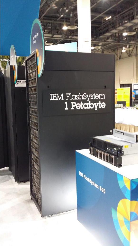pcarvao's tweet image. Had you seen 1 Petabyte on a floor tile before? Here it is with #IBMFlashSystems #IBMEnterprise