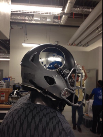 GAFollowers's tweet photo. Georgia Southern announced new football uniforms for homecoming. (PICS) 
http://t.co/EoGbtWfd44 http://t.co/sm7lYB6LNH