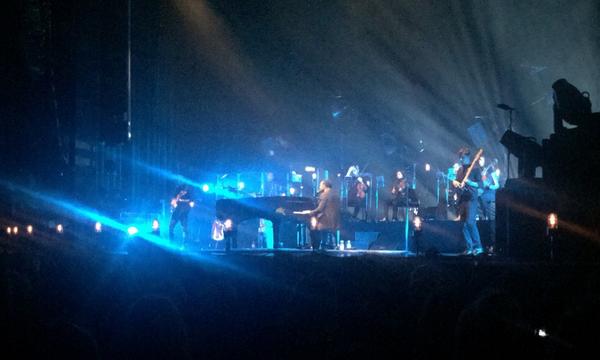AlanAj1878's tweet photo. @johnlegend amazing night live 02 Apollo manchester http://t.co/hA5yvc82nU