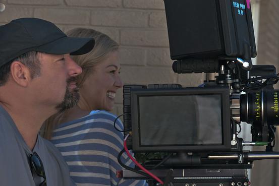 Inside #GoneGirl: 5 ways the cinematography shaped the film on.wsj.com/1uRVo00 (Merrick Morton)