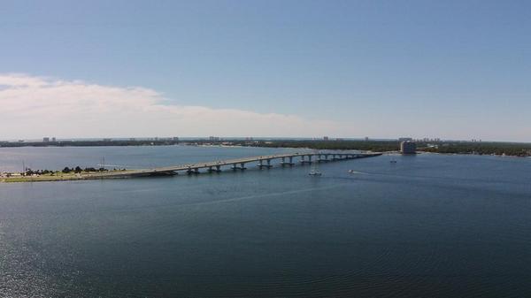 bcndannon's tweet photo. “@TheBuzzAbove: Another beautiful day in Panama City!  http://t.co/tEq2rLjh1y”