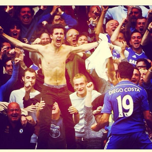 FootballFunnys's tweet photo. Picture of the week.. http://t.co/VVVlOWEV0r