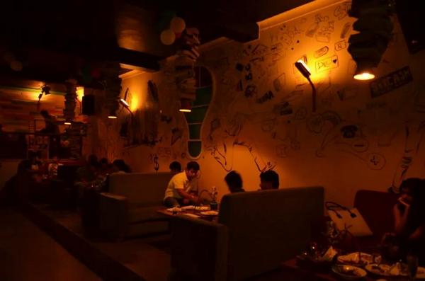 mangla006's tweet photo. Lounge Bar Designed and Conceptualised by me.. :) #gauravmangla http://t.co/l4Pk8HmpcG