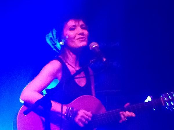 nuage_ncy's tweet photo. Superbe concert de @soriachanson à l'@acpmanuchanson ce soir : aisance, générosité et complicité. Un régal. http://t.co/4zGPDdk8Xq