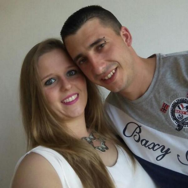 5_Mila's tweet photo. Un viaje inolvidable porque tu estabas en el @JesusRoPro te quiero mi vida!! http://t.co/ZtbVNvk6PW