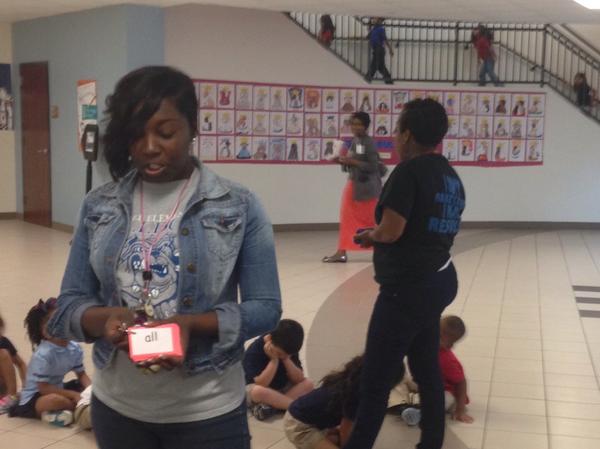 Kinder teachers making good use of time by reviewing sight words during restroom break! #4excellence <a href="/BammelKinder/">Bammel Kindergarten</a>