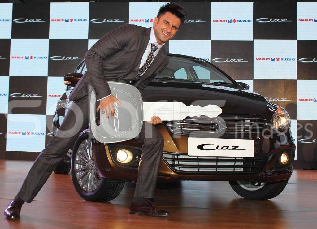 Ranveer Singh RU FC on Twitter: "[PICS-4] Ranveer Singh launches Maruti