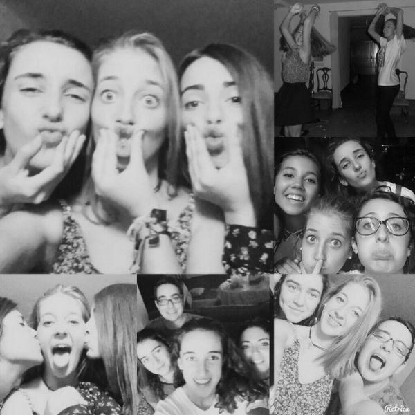 Seeiiilaaa's tweet photo. #Friends #friends #friends <3 http://t.co/5j7y07sT5i