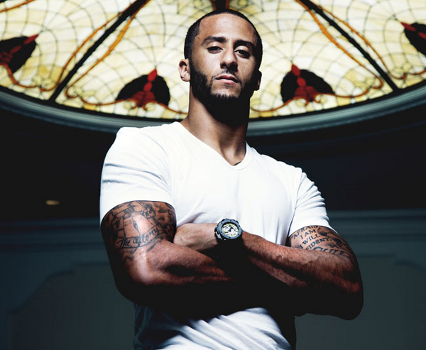 HauteLivingMag's tweet photo. .@Kaepernick7 looks stylish on and off the gridiron. http://t.co/cNna0JDA9B http://t.co/Ojsz2WLxPn