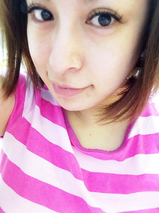 眉毛染めすぎて眉毛無いのだよ。だから、すっぴんだと眉から下しか写せないんだよ(T ^ T) 眉毛きんぱーつぅうう http://t.co/CMaCRFrDyi<a href="/tag/b612"class="tags"><span>#b612</span></a>