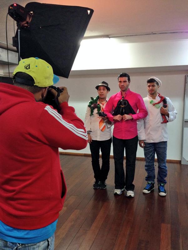 jonmontenegro's tweet photo. Y despues del traficooooooo macabro, subiendo a Ccs. Logre llegar al #PhotoShoot nuevo proyecto #UJG http://t.co/7zD6G2tHNy