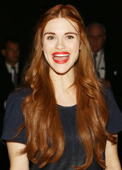Happy birthday to the gorgeous holland roden! :-)xx 