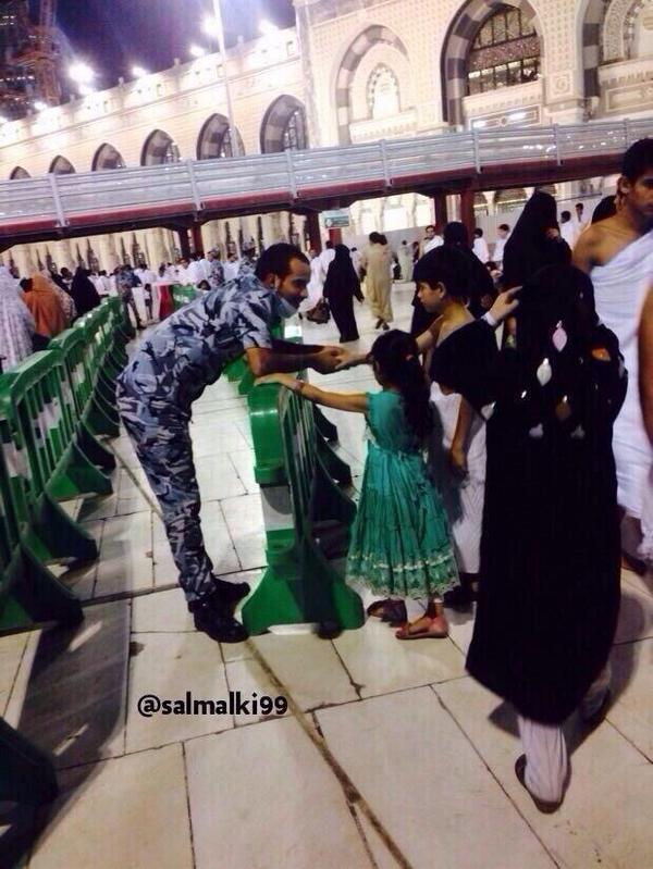 Sh_sh3be's tweet photo. شكرا جنودنا في الحج http://t.co/cLuGqV5M3F