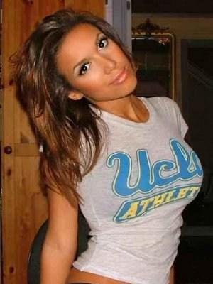 Collegebadies's tweet photo. Ucla #collegebaddies http://t.co/wuRS2UgHLC