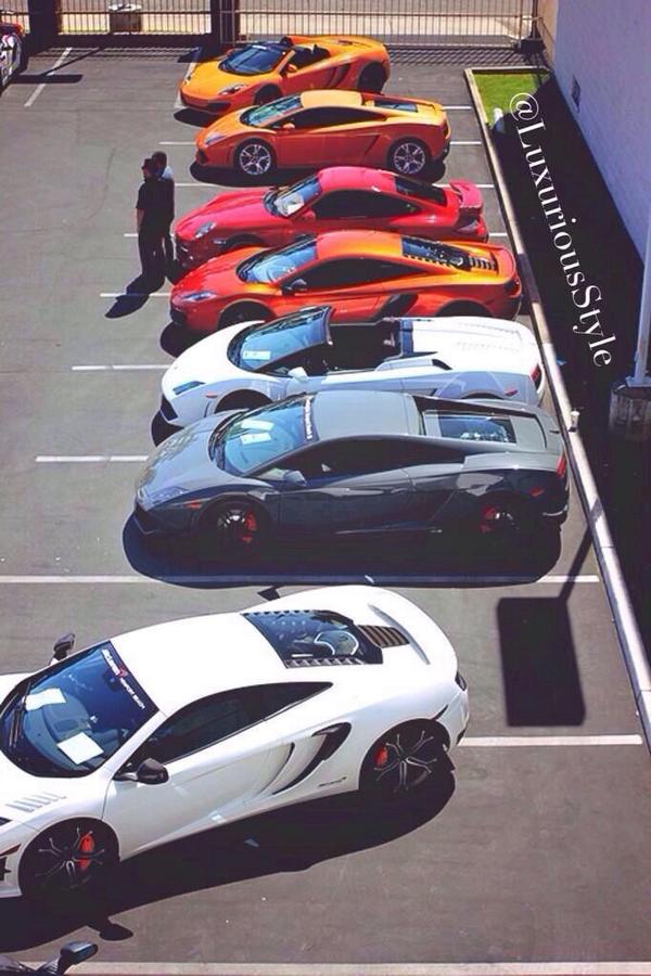 GorgeousCarPorn's tweet photo. Squad goals 😎 http://t.co/UDi5RSVEet