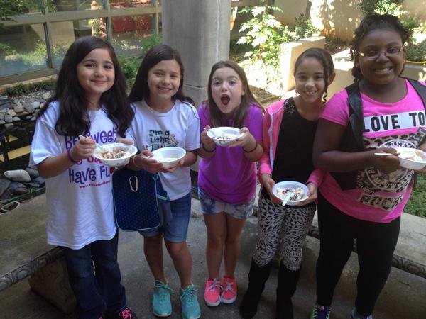 Dunn Elementary125 tweet media