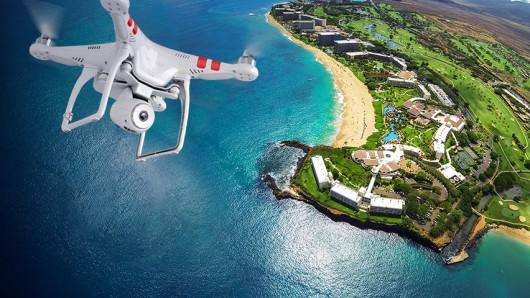 Ialana's tweet photo. Dad @gegere I want one of these for Christmas. Can you teach me to fly? #drone http://t.co/OtnNXCpN4s