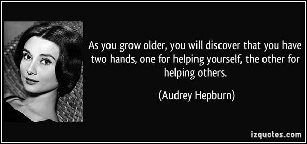 Help someone today. Find out how at nus.edu.sg/alumnet or call us at +65 6516 5775.