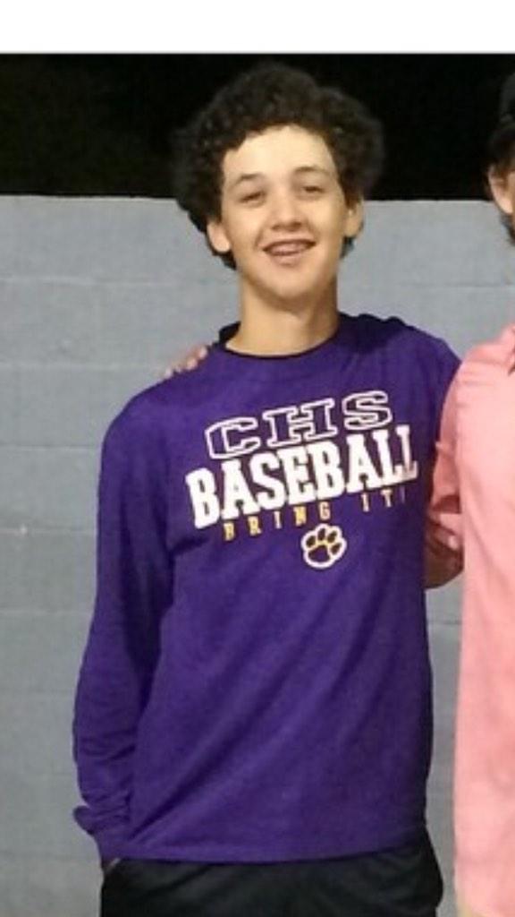 christian_21_'s tweet photo. Hey y'all pray for my boy Tyson, ain't nothin really wrong with him he just look like a Furby. http://t.co/ggyYMiQkmt