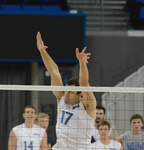 Nuthin' beats Bruin Volleyball  #GoBruins #UclaAlumni #8clap #UclaVolleyball #BruinsinthePros