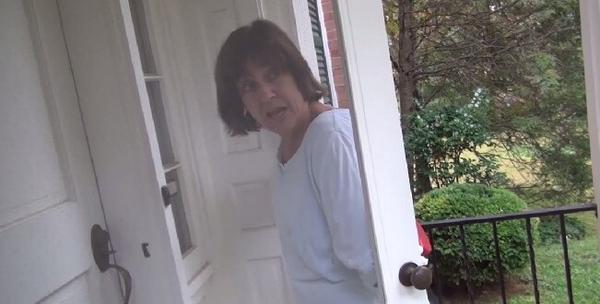 Lois Lerner begs neighbor to let her in, gets rejected after being confronted by Jason Mattera (Video)