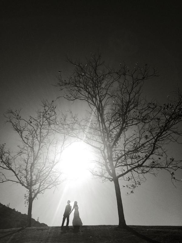 RossSales's tweet photo. Filmed a gorgeous wedding last weekend with the amazingly talented @LifeAsIz. Video will be online next week. :) http://t.co/1mhYViQRSJ