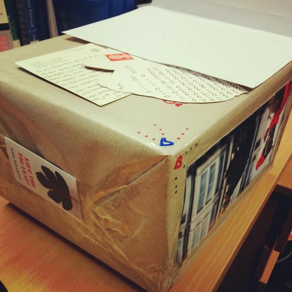 lolkins's tweet image. Some special people now have some mystery post on the way #excitingbox #binarypostcards