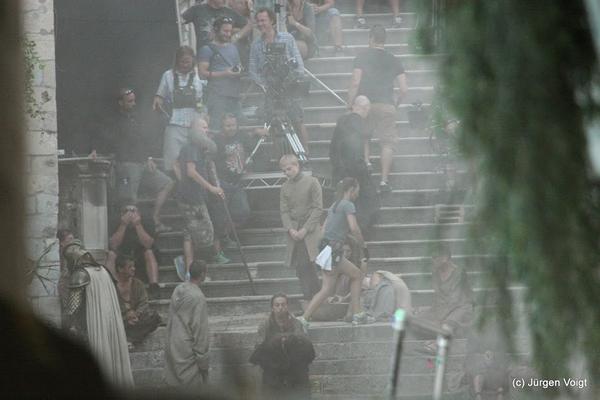 tronefer's tweet photo. Quelques photos de plus du tournage de la saison 5 !
#GameOfThrones http://t.co/N51IfDfZco