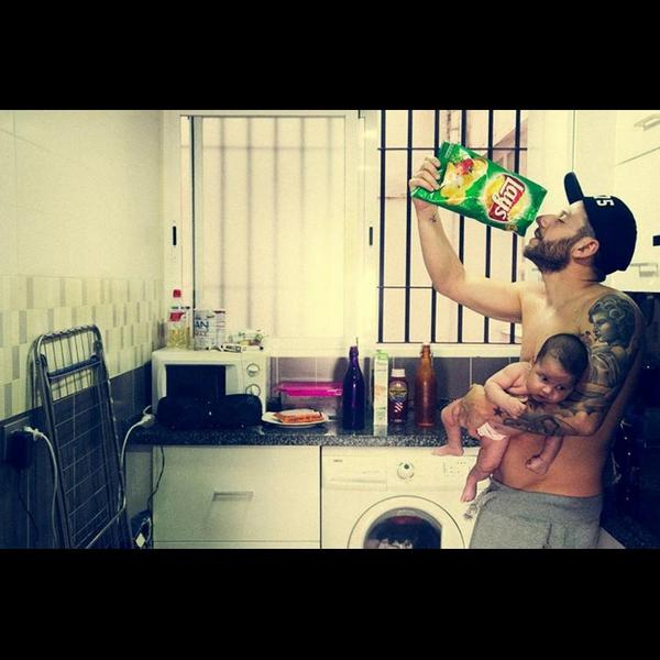 adrianpique's tweet photo. @Moda__Chicas http://t.co/KKxXCnVEps