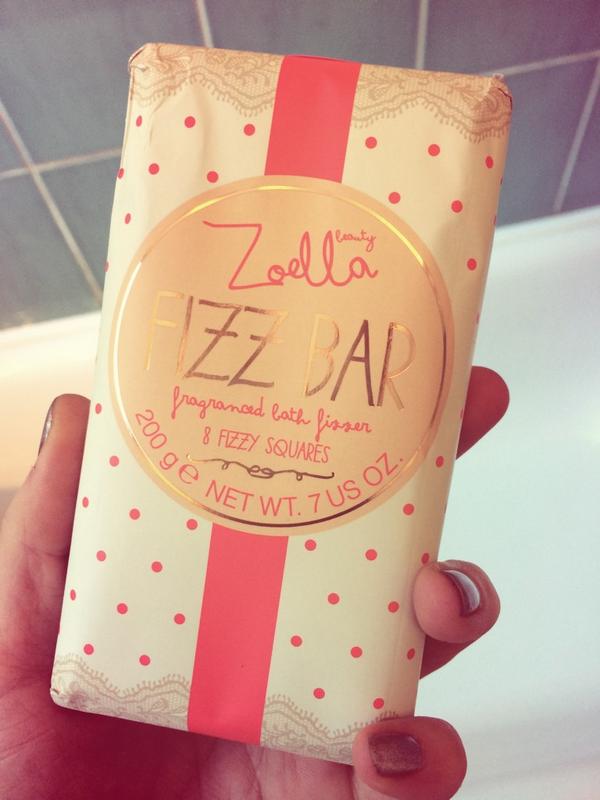 Clare Em tweet media